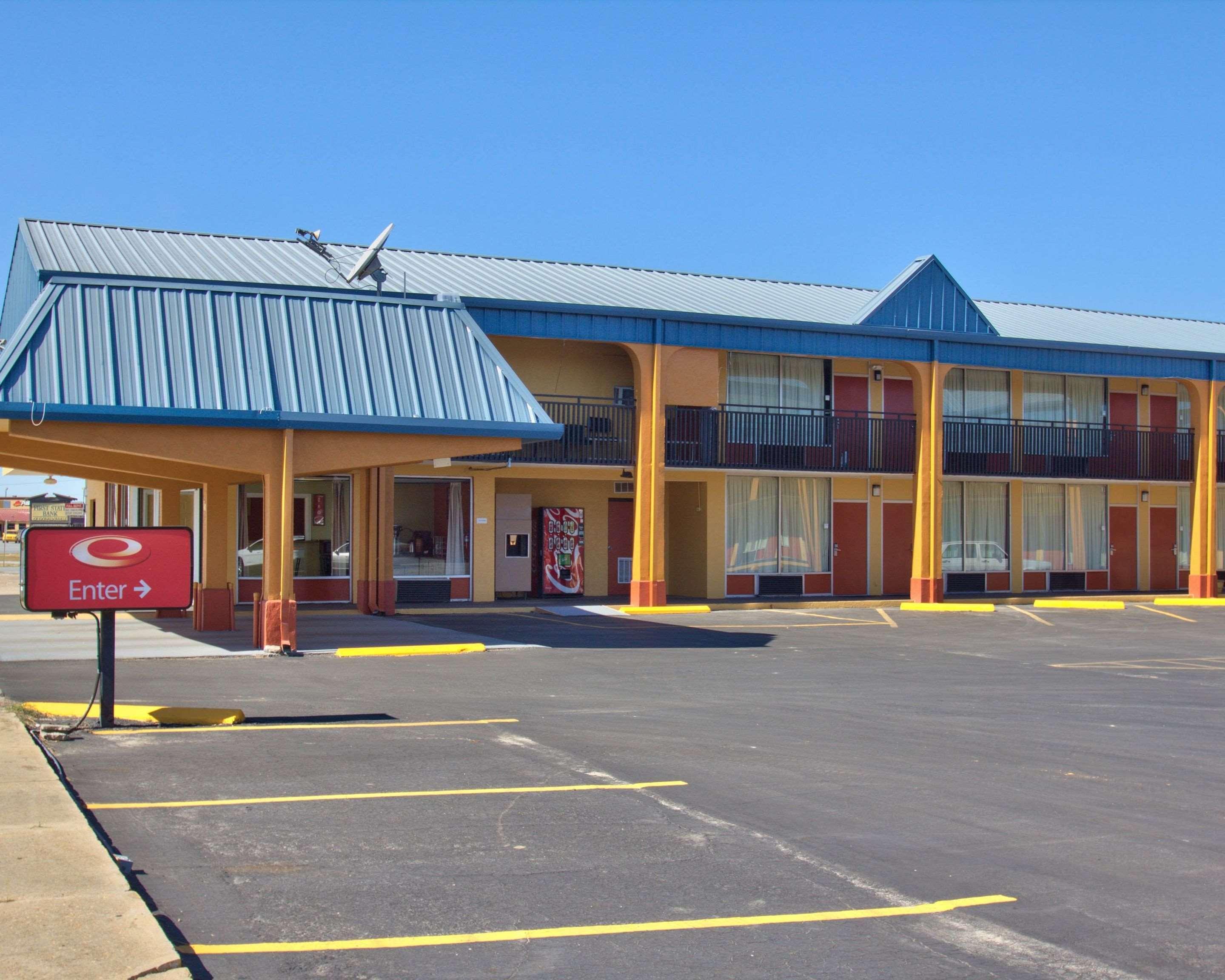 Econo Lodge Donalsonville Esterno foto